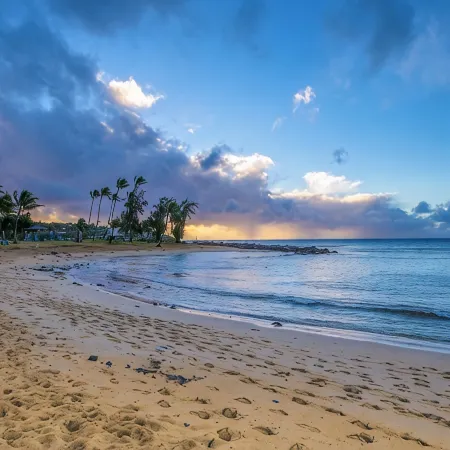 Newly remodeled with AC, gorgeous ground floor condo 87, 3 min walk to beach
