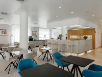 Hotel Silenzio Hotels near Prague 6