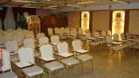 Hotel Vienna Ostenda e Ristorante il Danubio - Airport Shuttle