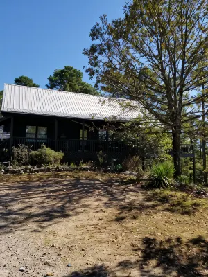 Gypsy Sunset cabin - gorgeous sunset views overlooking Lake Ouachita valley, - Alphydda