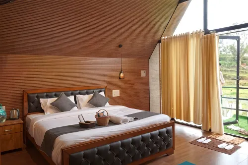 Airas Resort