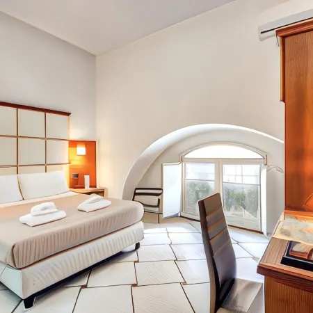 Garibaldi Suite