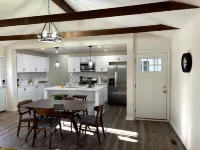 Modern, family-friendly, nature packed getaway - 무료 와이파이