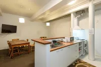 Aura Hotel - Apartments