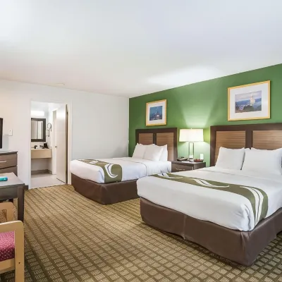 Quality Inn Mount Vernon Hotels near Grist Mill Park