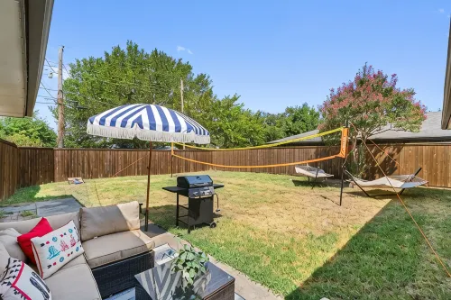 4bd Near Airport & Downtown - Volleyball - Games - 4-Star