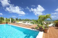 Beautiful supersize villa perfect for larger families and groups. Sleeps 22 - maisons de vacances