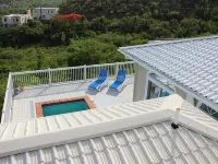 Desert Rose Villa, with Fabulous Coral Harbor views Hotels in Coral Bay