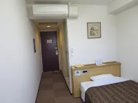 Hotel Heisei - parking