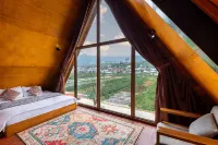 Cabin linggayoni Dieng