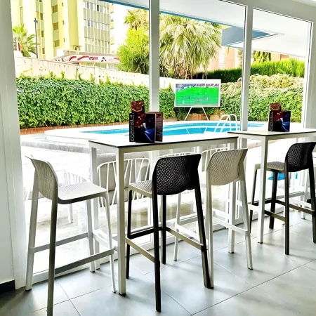Trebol One Apartments by Mc