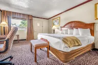 Red Arrow Inn & Suites, a Travelodge by Wyndham