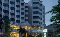 Almadera Hotel Makassar - Boutique