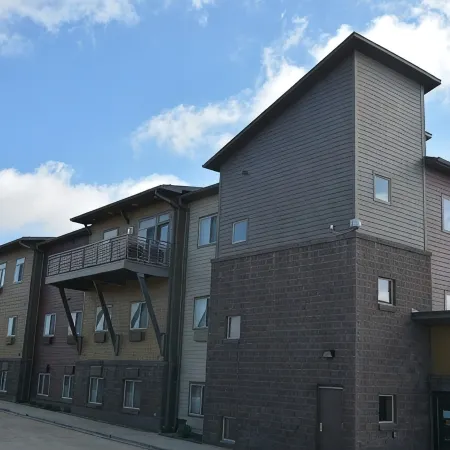 Roosevelt Inn & Suites