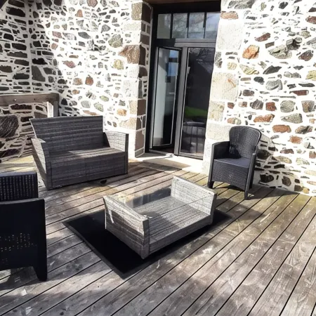 Dans Manoir Marteroy, Appartement 80m² 2 Chambres vue Mer, Plage des Rosaires Отели в г. Плерен