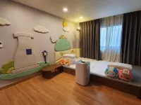 Silla Boutique Hotel Premium Hotels near Cheonmachong