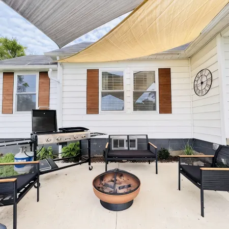 Lakewoods Cottage