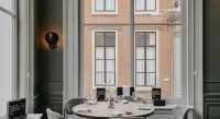 The Nox Hotel - breakfast