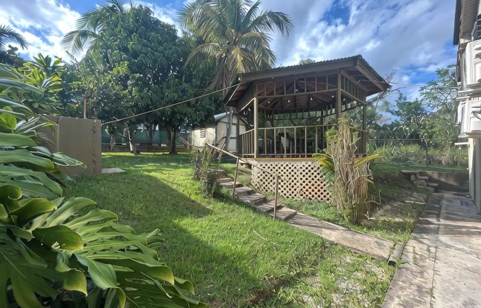 Casa Ruiz is a cute 5-bedroom house only one kilometer from Boquerón,