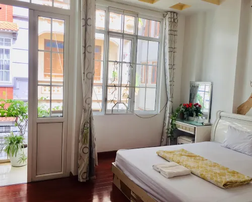 Primrose Homestay Cao Bang Hotels in Thuc Phan