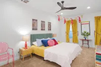 LaTexienda: Newly Renovated, Game Weekend, Firepit, Games