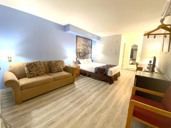 Super 8 by Wyndham Sicamous
