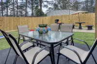 Military in Style/Movie Room /Game Room Minutes from Ft. Benning & Downtown area - 4 ดาว