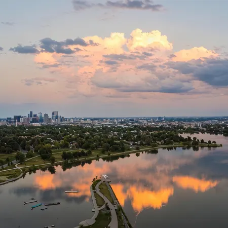 Cozy 1-bedroom apartment in fantastic Denver with WiFi, AC, Laundry and more!