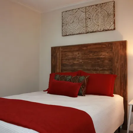 Great location for all things WTAMU and Palo Duro Canyon! Easy walk to campus.