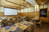 Fehér Sas Panzió és Étterem -  Privatzimmer