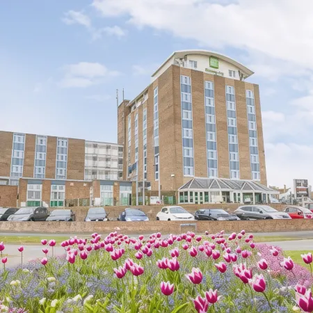 Holiday Inn KENILWORTH - WARWICK by IHG