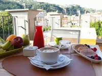 斯帕西亞宮飯店 義大利區（Corso Italia）附近的飯店