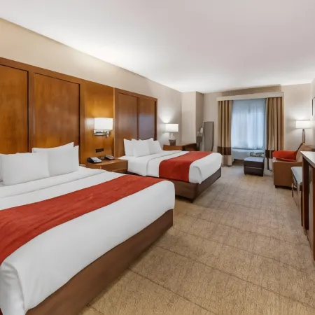 Comfort Suites Near Six Flags Magic Mountain