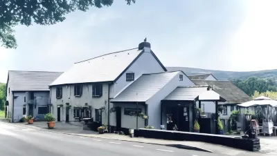 Roadhouse Llanwenarth Hotels in 