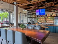 Crew Express Hotel - Business