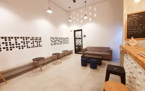 Kaskos Stay & Coffee Syariah - WiFi