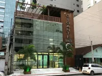 Hotel Gigante Beach Itapema - 2-Star