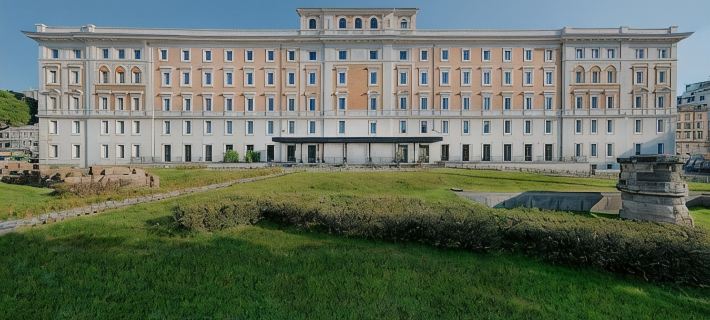 Hotel NH Collection Roma Palazzo Cinquecento Hotels in Rome
