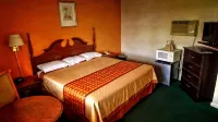 Nassau Holiday Motel - Balkoner