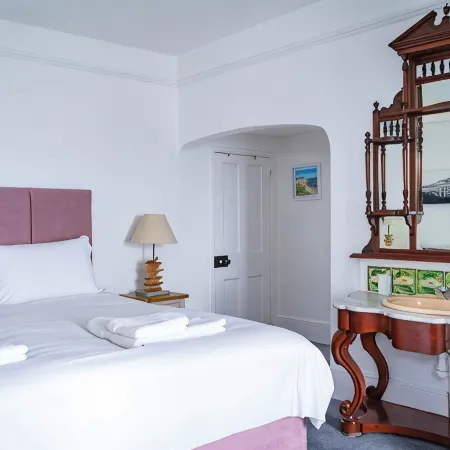 Breathtaking 180° Ocean Views Отели в г. Вентнор