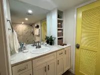 Oceanfront Sunrise Escape + Backup Power & 3 Pools - 2 estrellas