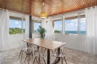 Rooftop with Sea View - 2星級