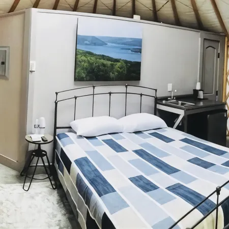 Plum Point Lodge