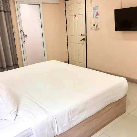 Seksiri Hotel