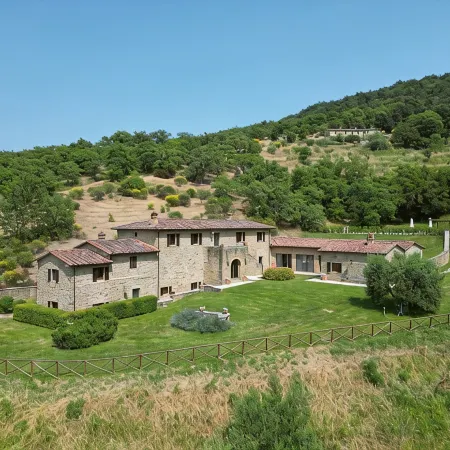 Luxury Cortona View Hilltop Villa