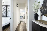 Arcade Game Room / 5Min to Downtown / Putting Green / Wet Bar - บังกะโล