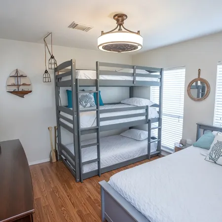 Just Beachy @ the pass Beautiful views, beach front home San Luis Pass TX