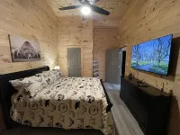 "ENDLESS VIEW" Red River Gorge/Natural Bridge- New Construction!! Dog Friendly!! - 3-Star