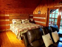 Cozy Studio Cabin In The Smokies. Close to Pigeon Forge + Wears Valley. - Condos