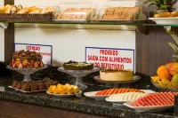 Hotel Brasil - Aamiainen